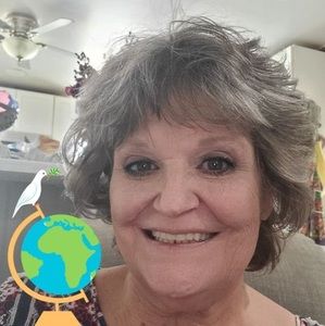 Meet your Posher, Shelly